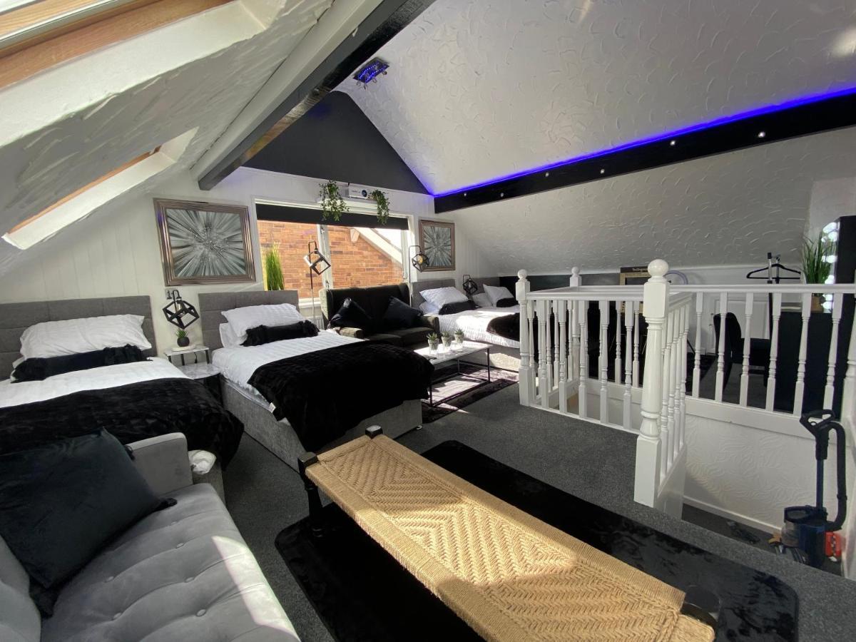 New…The Hottub House Blackpool Pleasure Beach Екстериор снимка