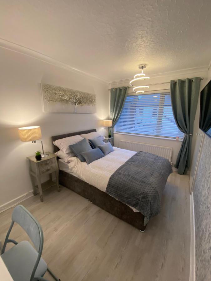 New…The Hottub House Blackpool Pleasure Beach Екстериор снимка