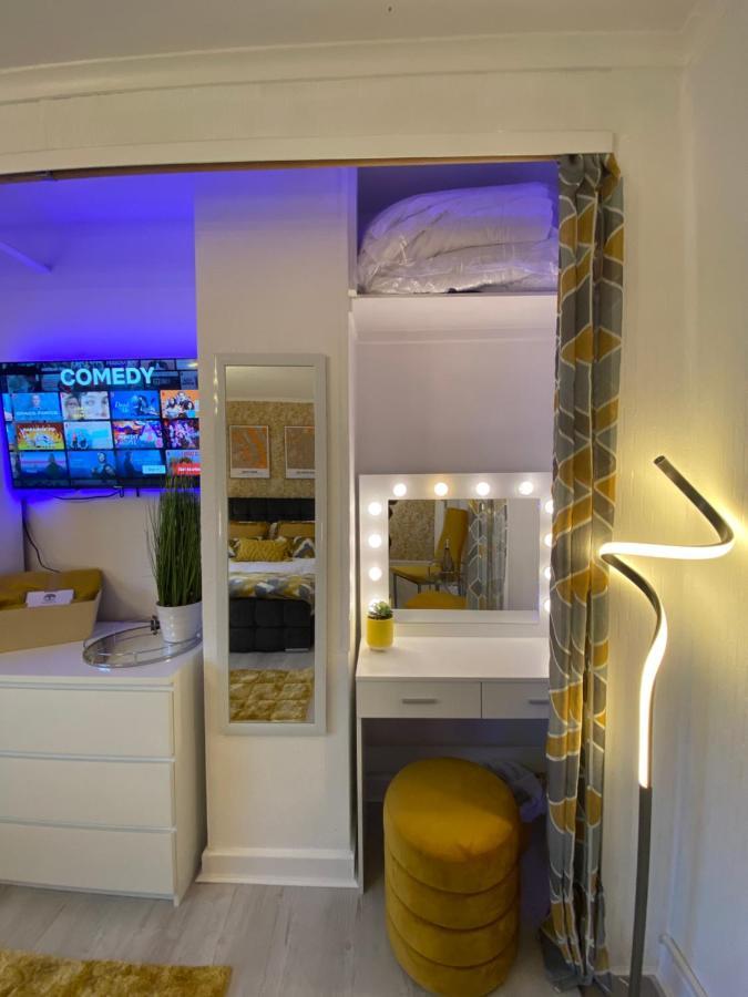 New…The Hottub House Blackpool Pleasure Beach Екстериор снимка