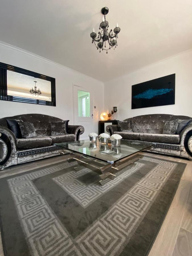 New…The Hottub House Blackpool Pleasure Beach Екстериор снимка